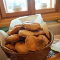 Najlepsze miejsca, gdzie zjeść w Nałęczowie - odkryj smaki regionu