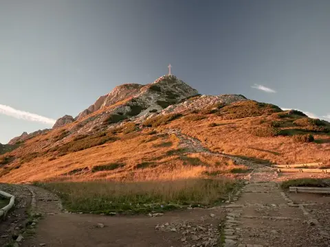 Czy szlak na Giewont jest trudny? Sprawdź, co musisz wiedzieć przed wędrówką