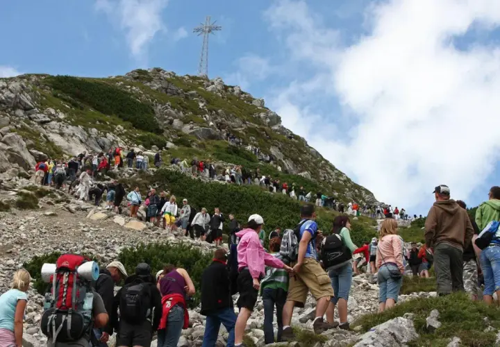 Najłatwiejszy szlak na Giewont – idealny wybór dla początkujących