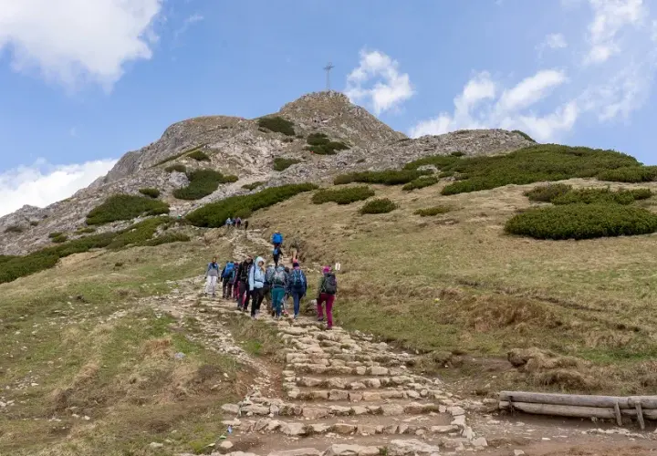 Szlak na Giewont czy otwarty? Sprawdź, zanim wyruszysz w drogę