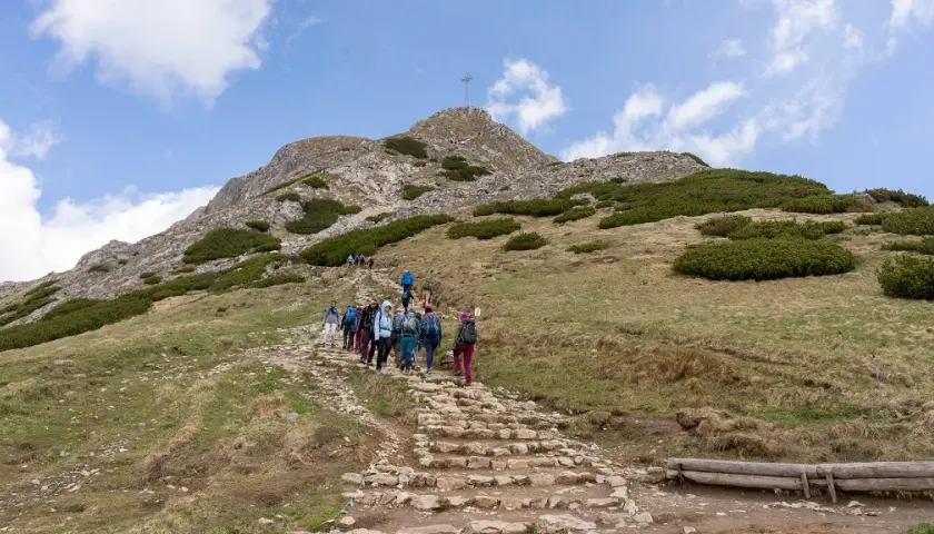 Szlak na Giewont czy otwarty? Sprawdź, zanim wyruszysz w drogę