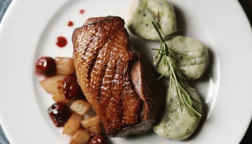 Gdzie zjeść w Stroniu Śląskim? Najlepsze restauracje i smaki