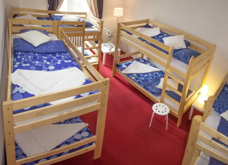 Jak wygląda nocleg w hostelu? Odkryj prawdę o hostelach i ich zaletach