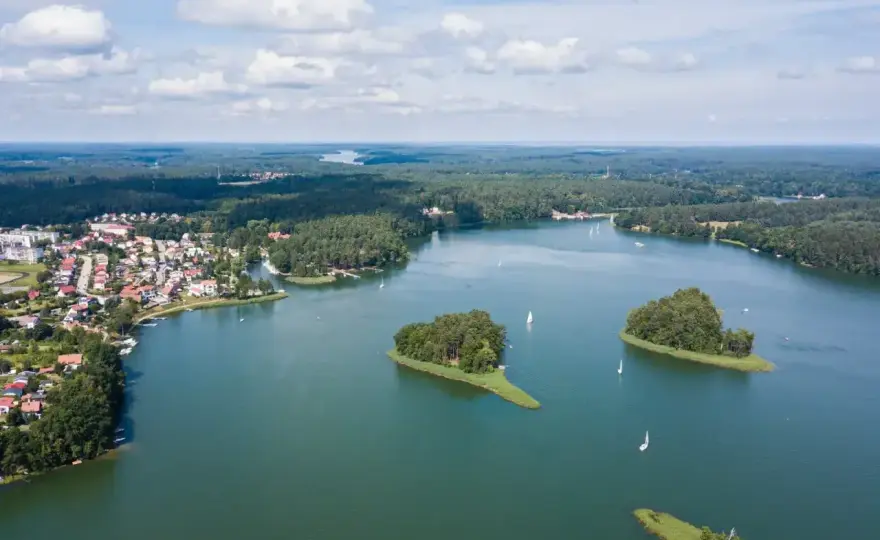 Najpiękniejsze jeziora w Polsce na rodzinny wyjazd