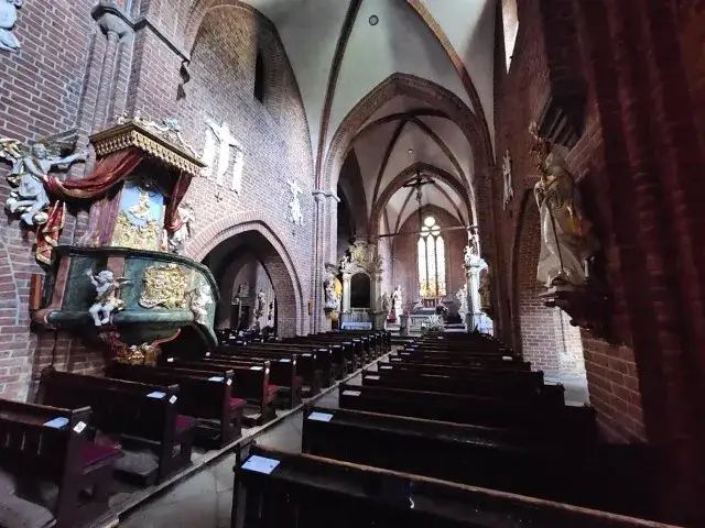 Zdjęcie Kiedy powstał klasztor na jasnej górze? Odkryj jego fascynującą historię